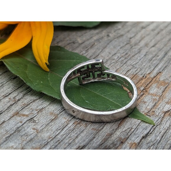 Vintage Sterling Greek Key Ring - Picture 8 of 10